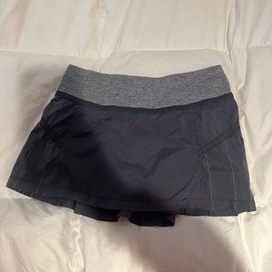 Lululemon Skirt Size 6